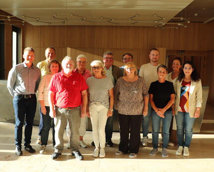 v. l. n. r.: Bürgermeister Viktor Lorenz, Klaus Sauer, Karin Köhli, Benno Leible, Elke Schneider-Oser, Rosi Zettwoch, Edmund Kranz, Klemens Sauer, Claudia Schmitt, Patrick Wiegele, Marlis Vollmer, Anke Fröhlich, Pamela Otteni-Hertwig. Es fehlt Bernd Mäntele.
