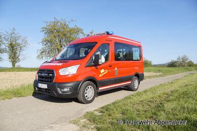 Mannschaftstransportwagen