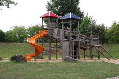 Spielplatz Mittelfeld