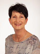 Staubach-Knosp, Marion